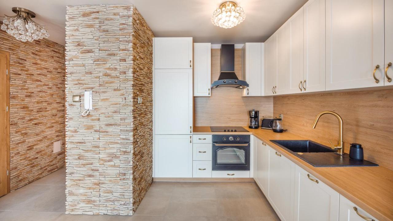 Apartament Z 1 Sypialnia Retro Deluxe 60 F Perlowa Przystan - Holiday City Kołobrzeg Εξωτερικό φωτογραφία